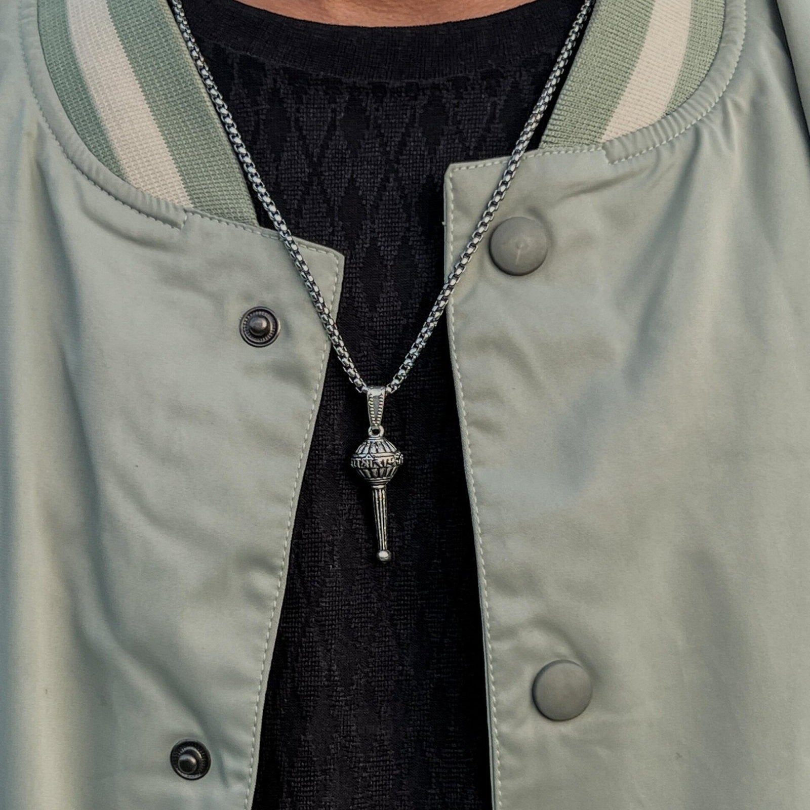 Gada pendant with chain