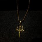 Exclusive trident pendant with chain