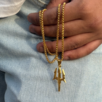 Exclusive trident pendant with chain