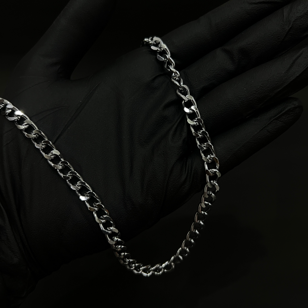Curb western style chain