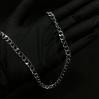 Curb western style chain