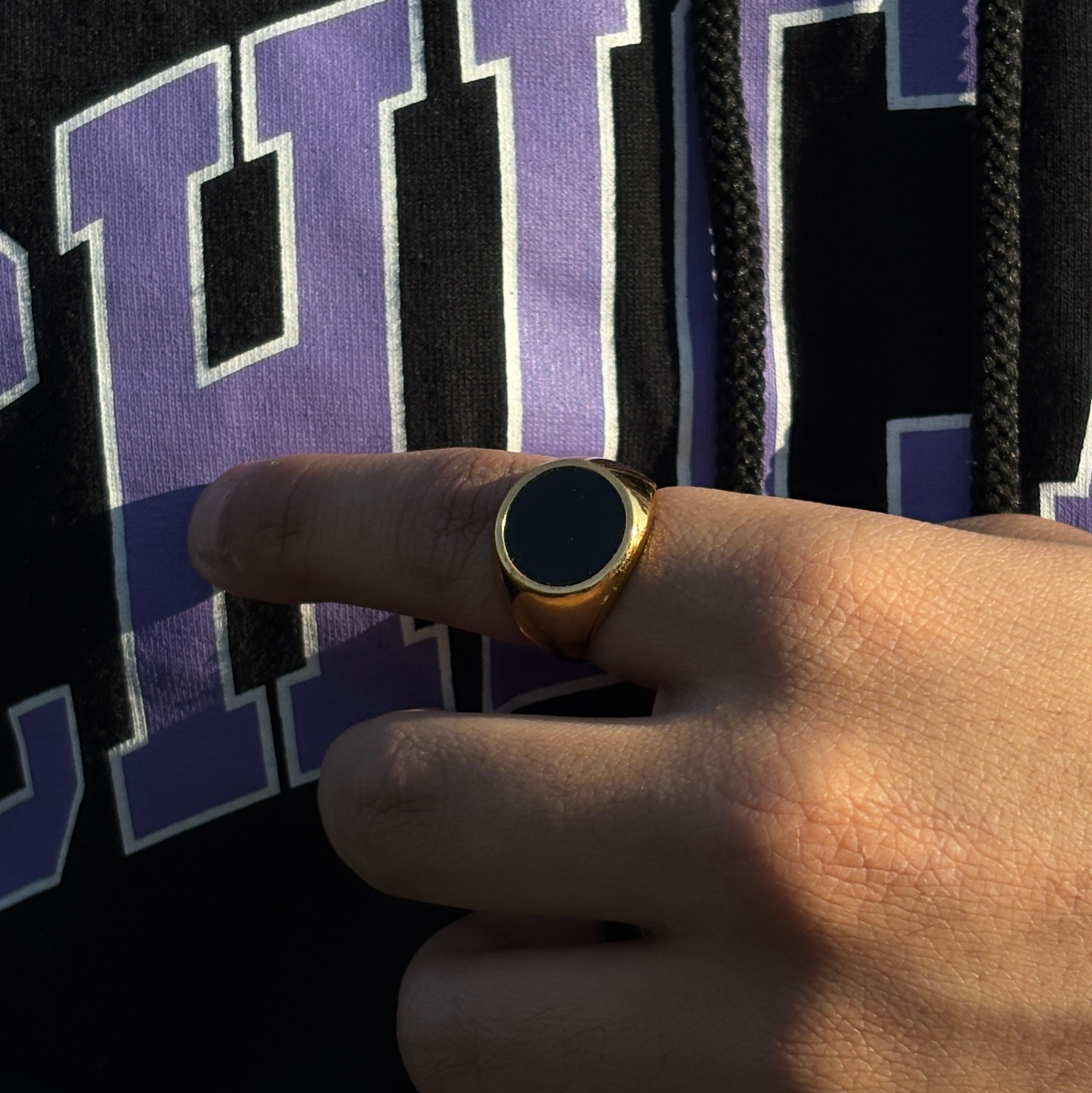 Whisp black signet ring