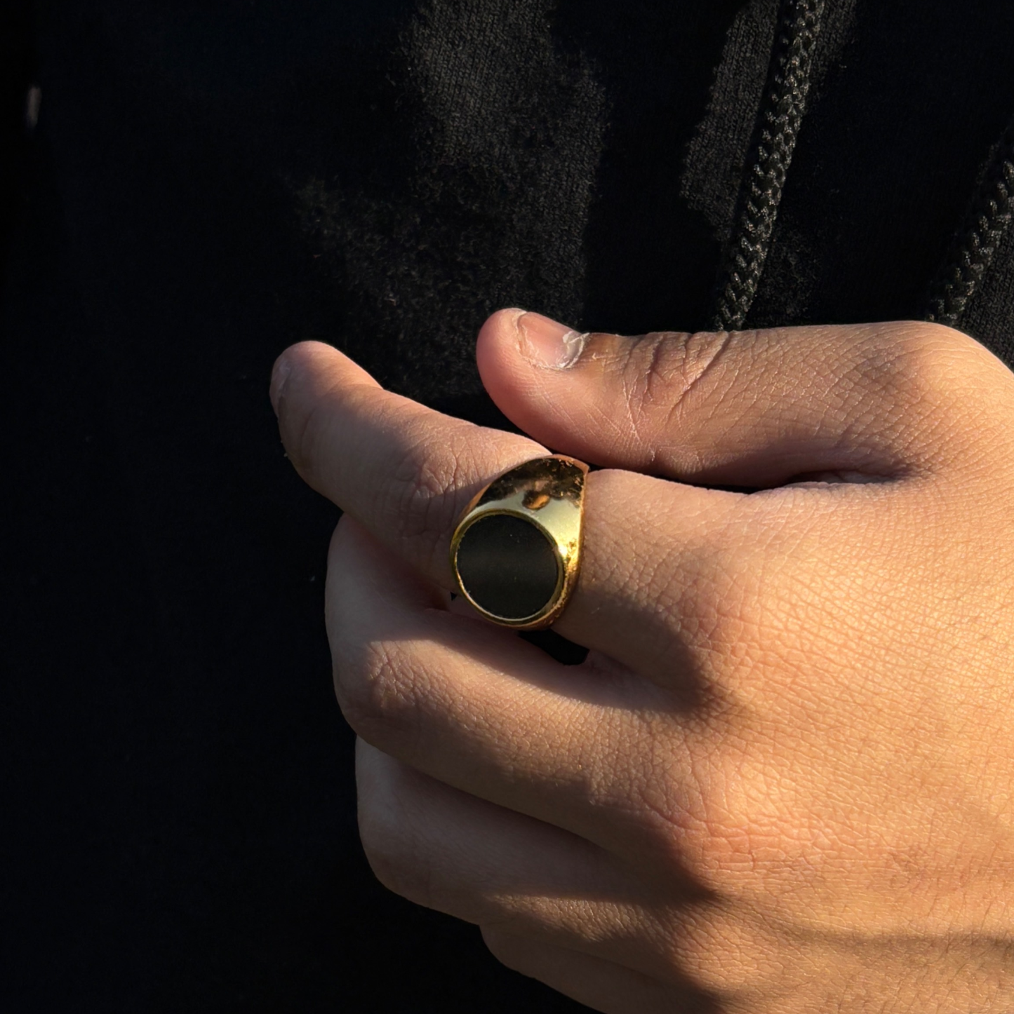 Whisp black signet ring