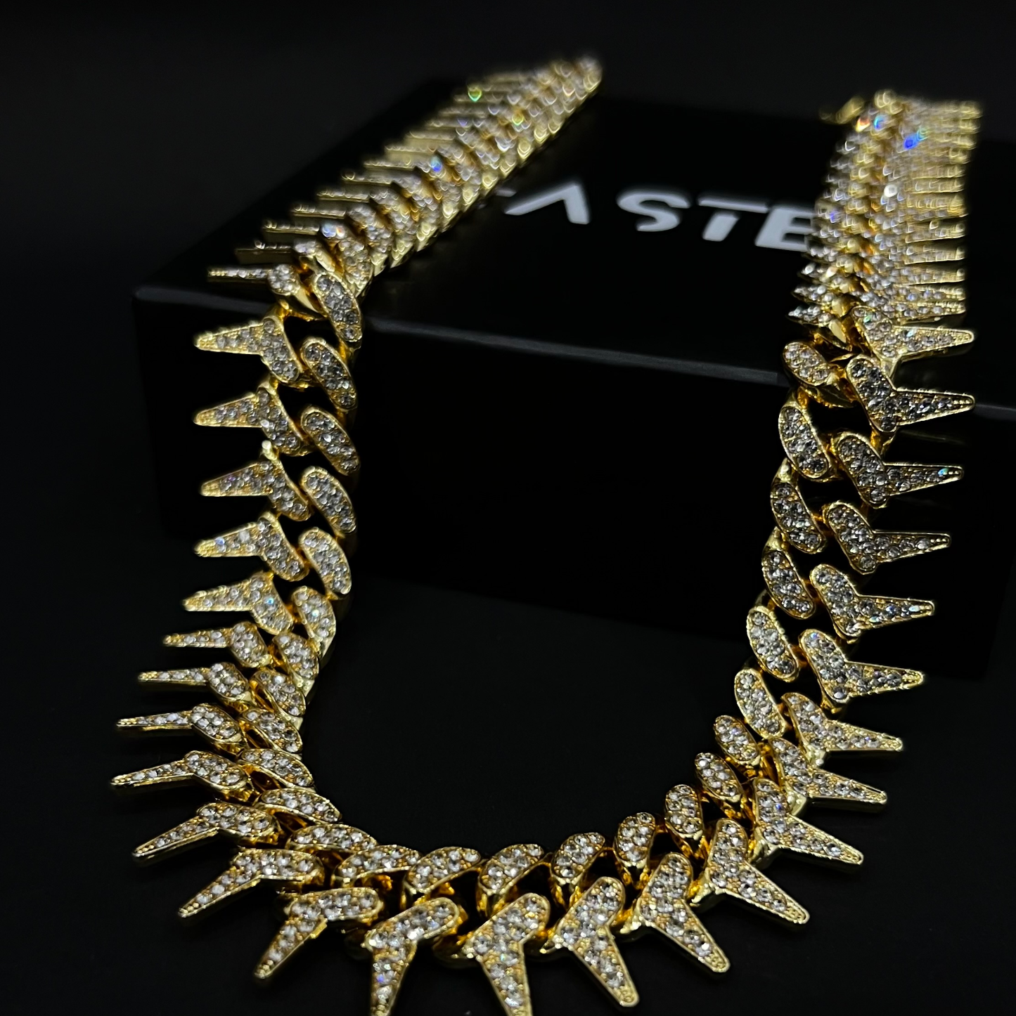 Mig Iced Out Resolve Chain