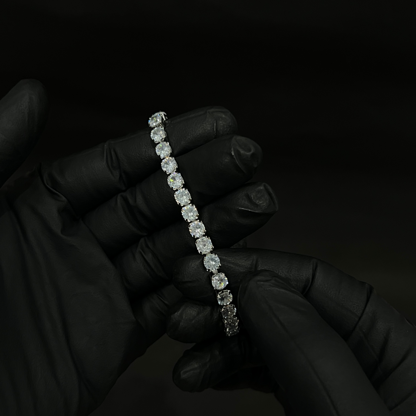 Grippin Sapphire  Iced Sleek Bracelet