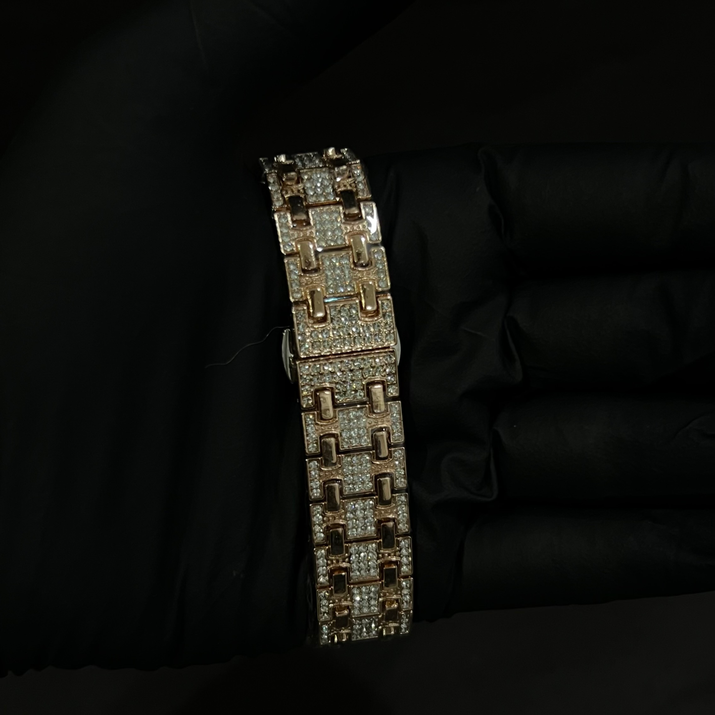 Ambush Bronzed Iced Scotch