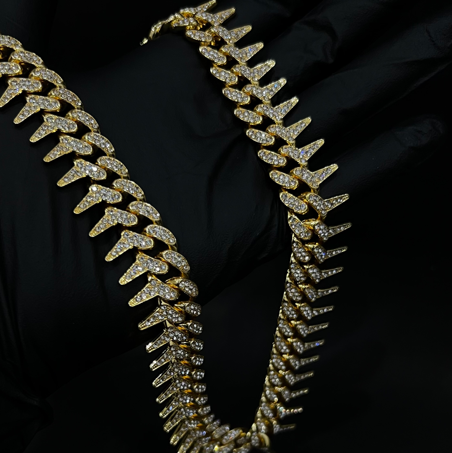 Mig Iced Out Resolve Chain