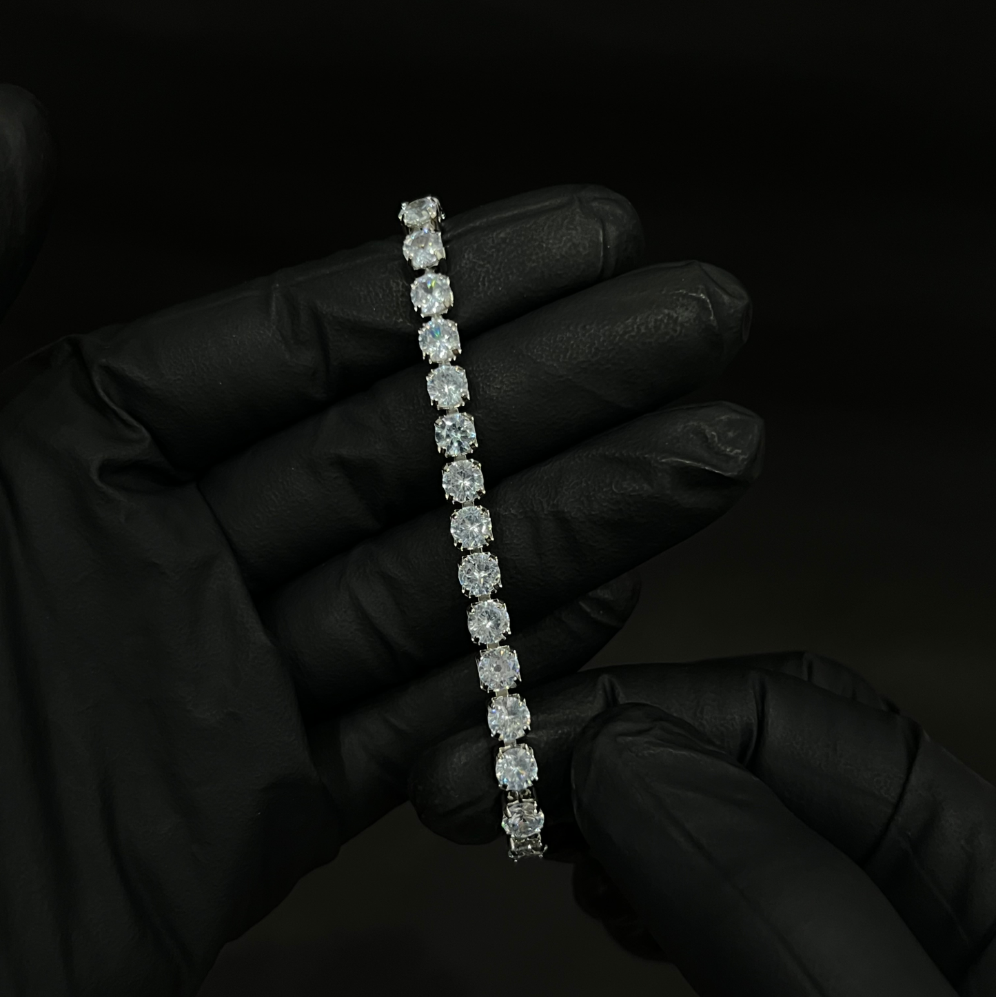 Grippin Sapphire  Iced Sleek Bracelet