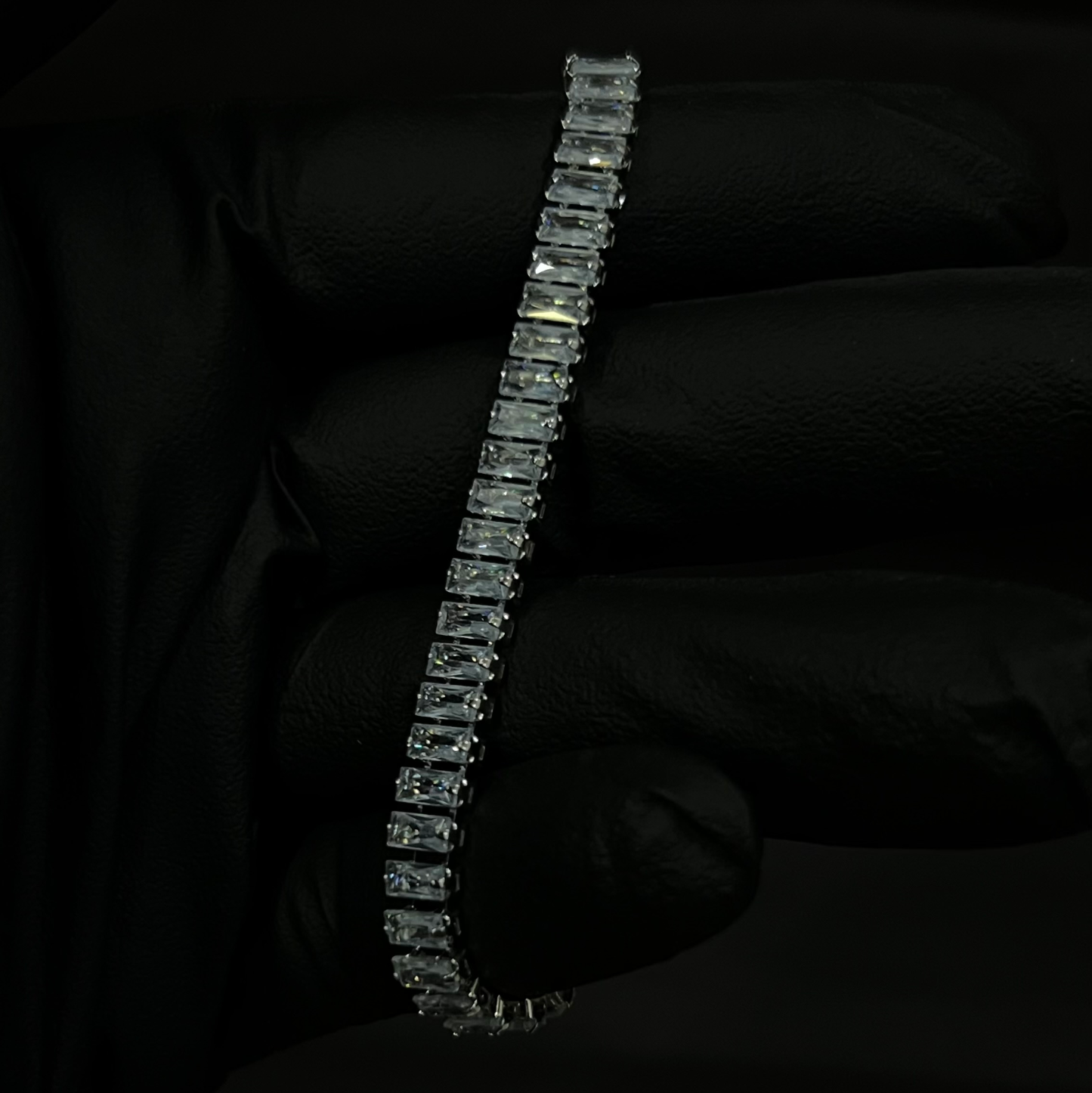 Kelvin Iced Hunk Bracelet