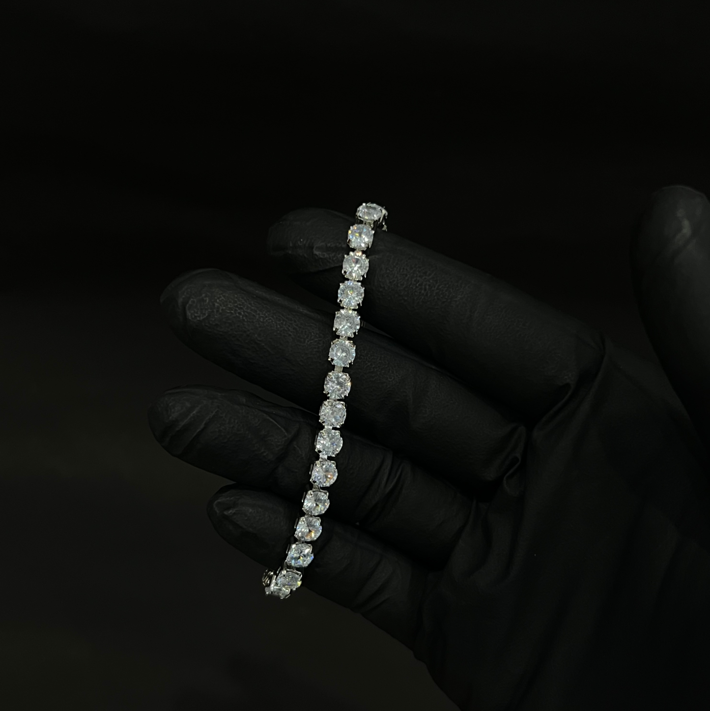 Grippin Sapphire  Iced Sleek Bracelet