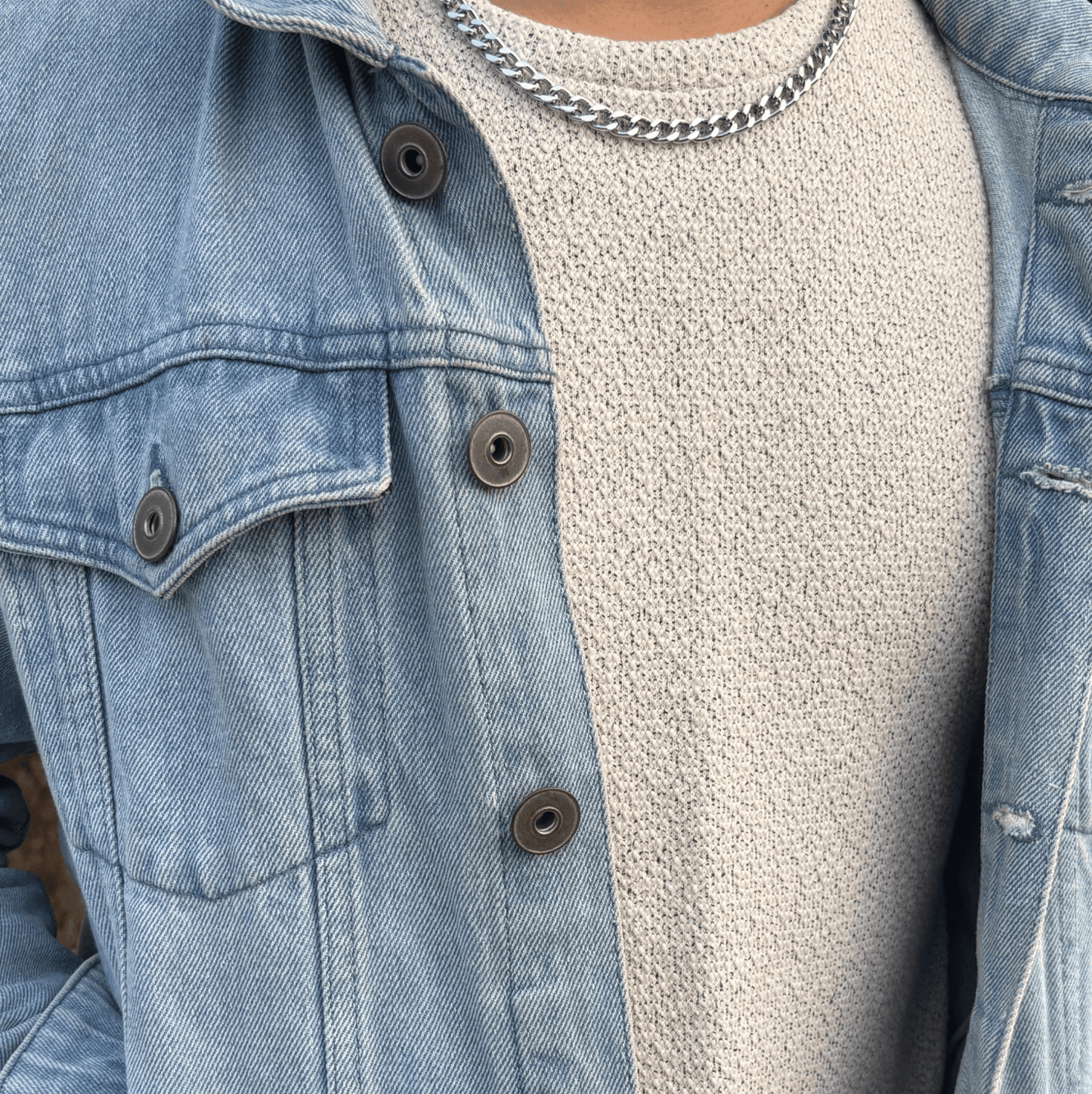 Curb western style chain